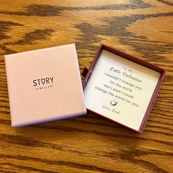 NWT Special Star Planet & Stars Ring by Story Jewellery Size 9 - Picture 9 of 13